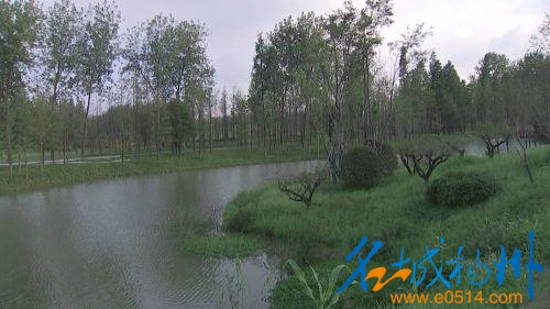 http://p3.pstatp.com/large/37ef00042cfdade6d221